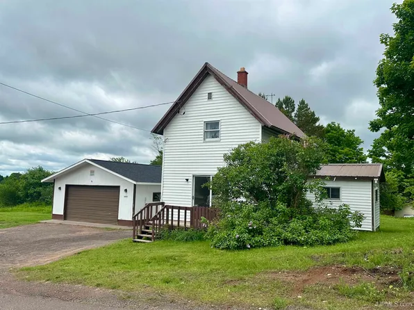 44155 8th Ave, Atlantic Mine, MI 49905