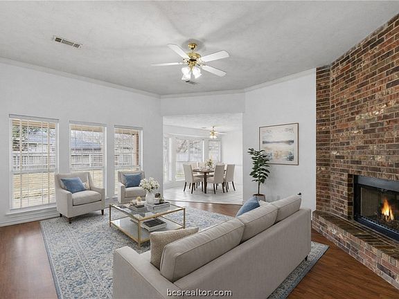 2nd image of 1405 Front Royal Dr