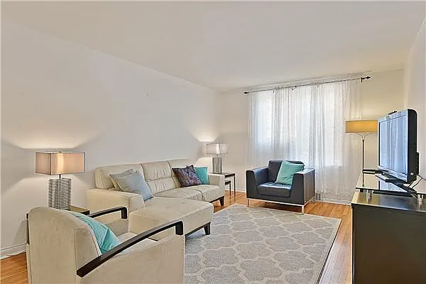 Sold by Exclusive Properties Sotheby's International Realty | media 15