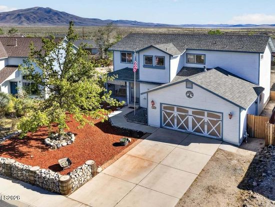 218 Poppy Hills Dr, Fernley, NV 89408