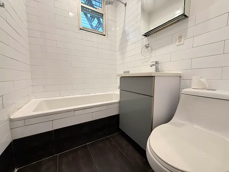 1424 Flatbush Ave #2 — Photo 12