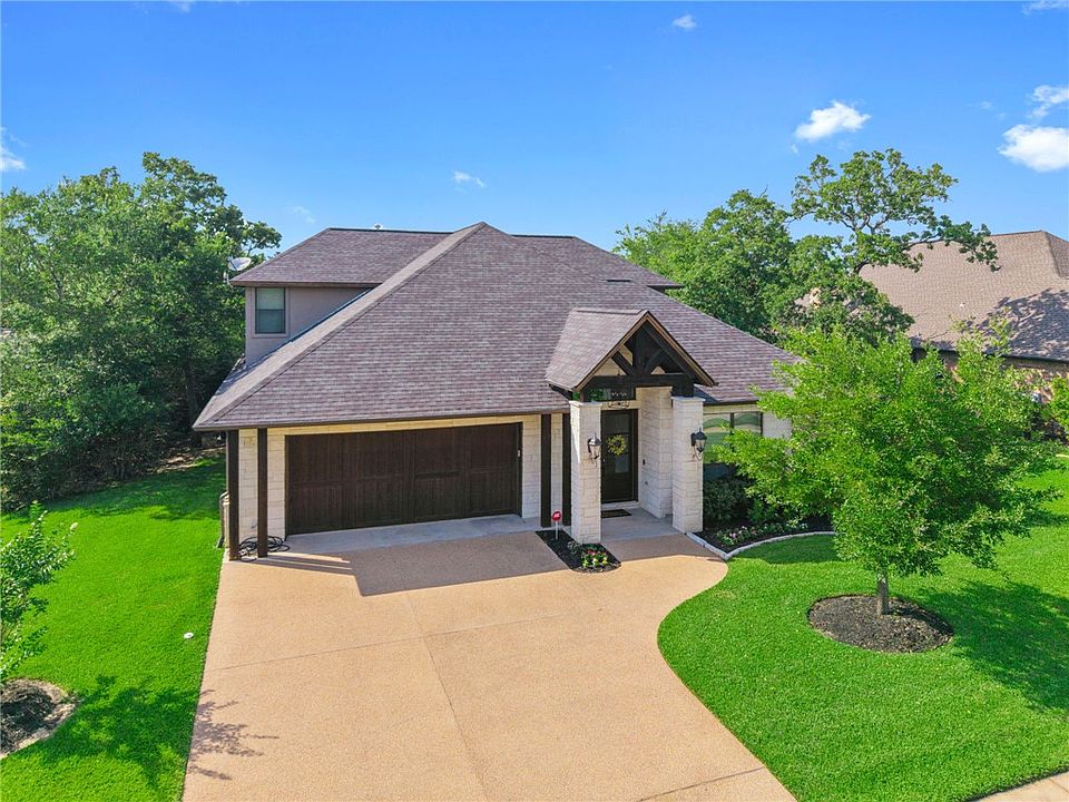 1st image of 3211 Pinyon Creek Dr