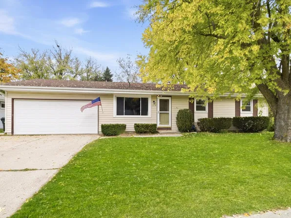 1714 Annie STREET, West Bend, WI 53090