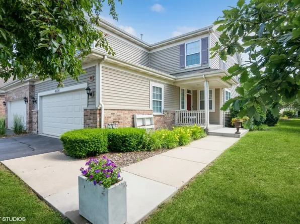 6N325 Whitmore Cir Unit E, St Charles, IL 60174