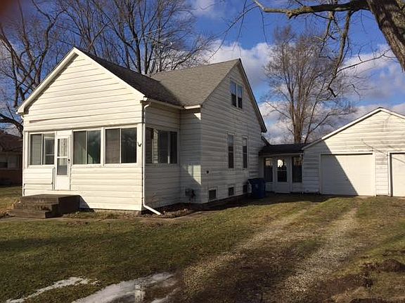 2nd image of 2831 E G Ave