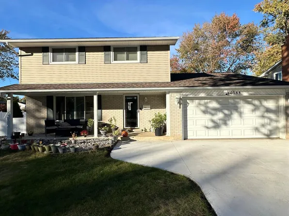 40544 Irval Dr, Sterling Heights, MI 48313
