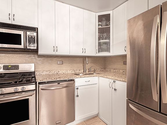 2nd image of 510 E 80th St APT 1C