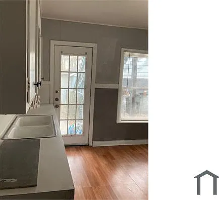 2075 Hazel St #2075 — Photo 6