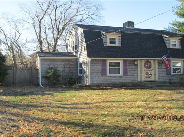 78 Massasoit Ave, Barrington, RI 02806