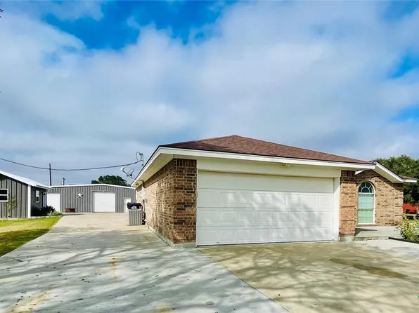 108 Golden Glow St, Victoria, TX 77905