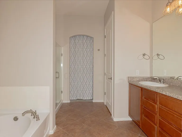 8721 E Perry Park Cir — Photo 20