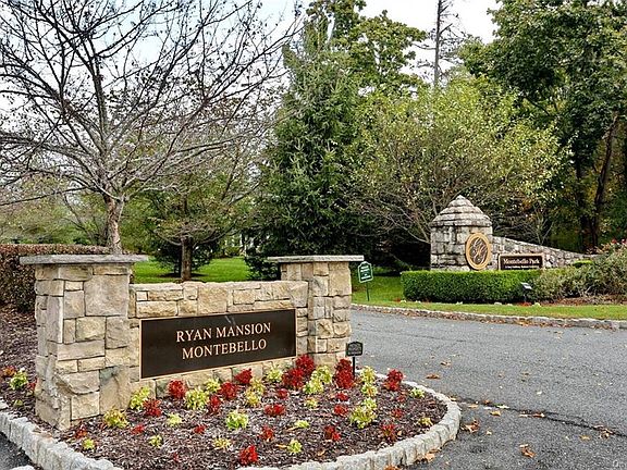 3rd image of 2 W Ryan Mansion Vistas Dr