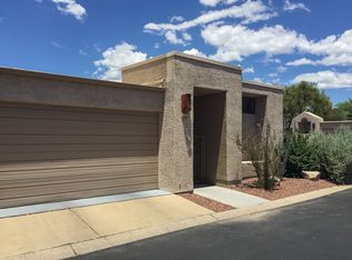 4425 E Kleindale Rd, Tucson, AZ 85712