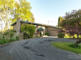 2737 N Main St, Prineville, OR 97754