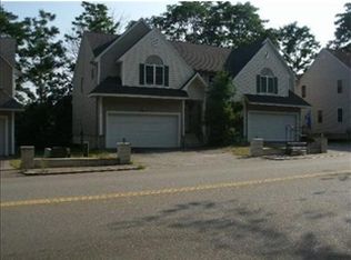 1481 Main St, Worcester, MA 01603