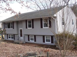 658 Foster St, South Windsor, CT 06074