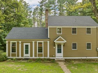 67 Middleton Rd, Wolfeboro, NH 03894