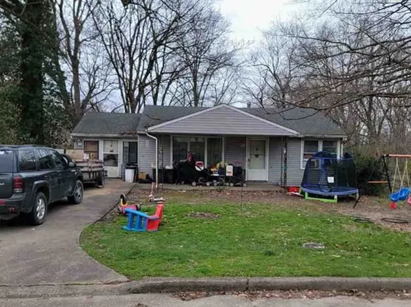 1119 Highland Dr, Jackson, MO 63755