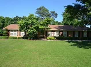 111 Windsor Dr, Calhoun, GA 30701