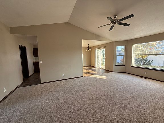 another view of great room all new blinds