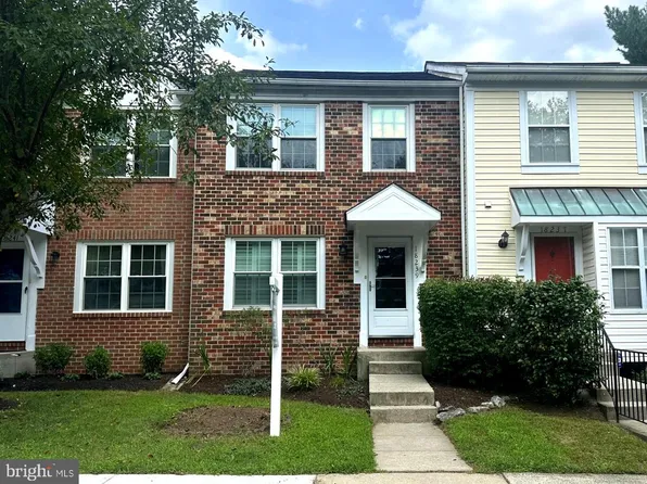 18239 Fox Chase Cir, Olney, MD 20832
