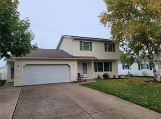 2552 E Grandview Blvd, Erie, PA 16510