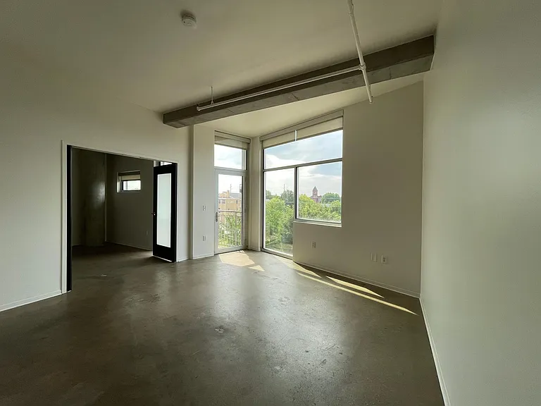 2115 Yeaman Pl #426 — Photo 6