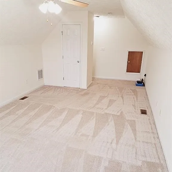 1475 Avoncroft Dr — Photo 19