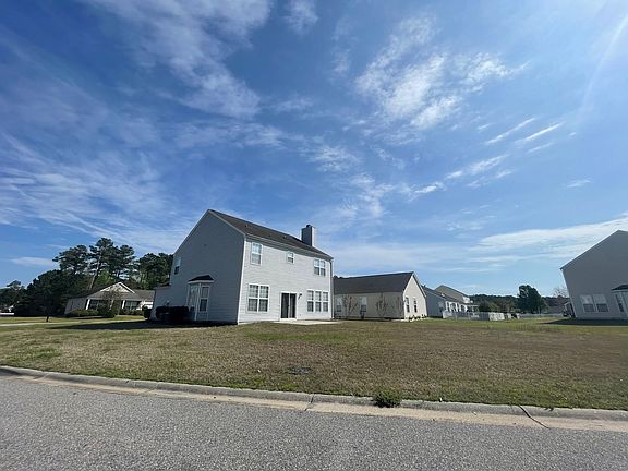 5th image of 4476 Farm Lake Dr