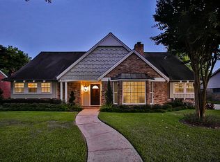 5711 Jackwood St, Houston, TX 77096