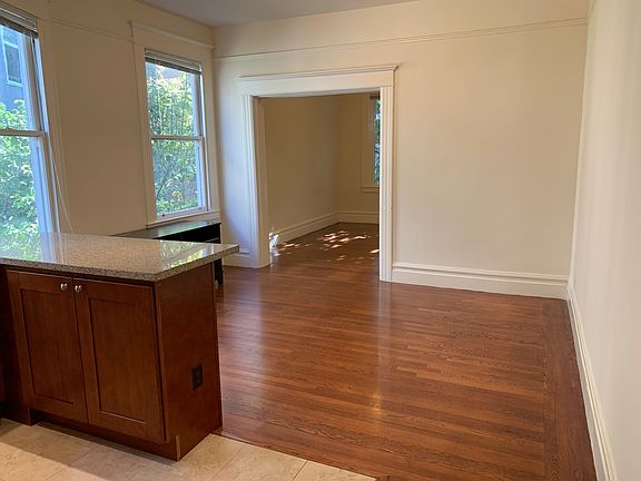 4th image of 1225 Pine St APT 6
