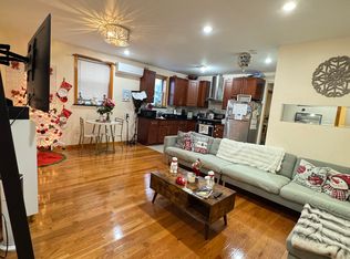 326 85th St #2R, Brooklyn, NY 11209