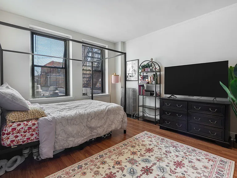3335 W Diversey Ave #120 — Photo 4