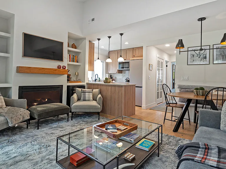 1123 Woodside Ave #1123 — Photo 7
