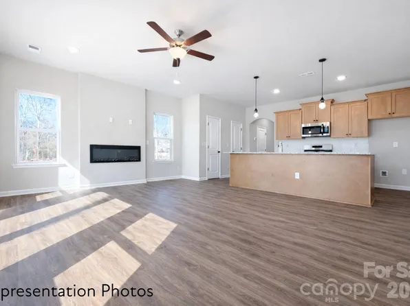 5953 Wallace Ave, Charlotte, NC 28212