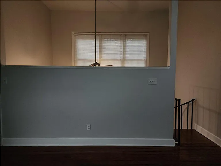 110 S Dearborn St #3 — Photo 32