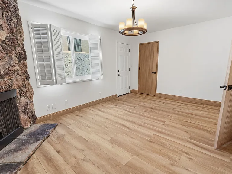 14332 Dickens St #25 — Photo 10