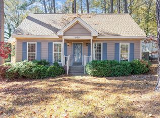 200 Coachman Dr, Garner, NC 27529