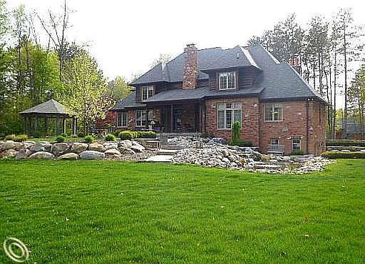 3rd image of 100 Creekwood Dr
