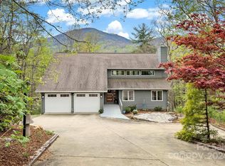 23 Timber Park Dr, Black Mountain, NC 28711