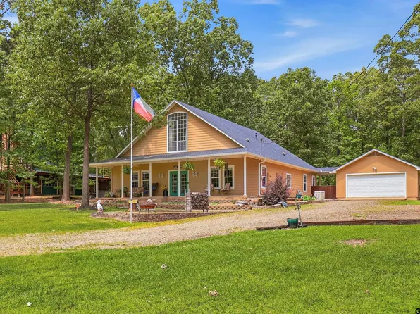 302 King Shore Blvd, Scroggins, TX 75480