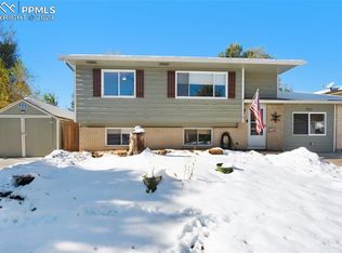 4512 La Cresta Dr, Colorado Springs, CO 80918