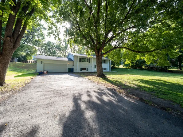 3800 Fernbrook Ln N, Plymouth, MN 55447