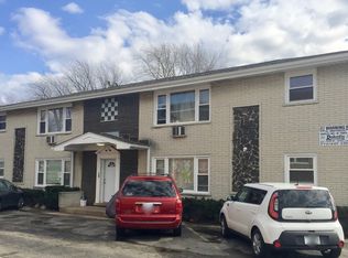 7645 S Roberts Rd, Bridgeview, IL 60455