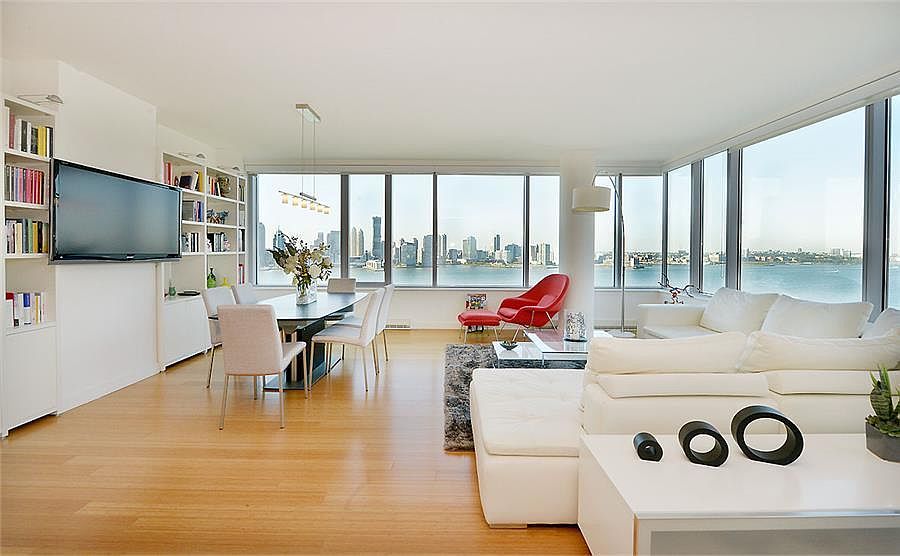 1st image of 2 River Ter APT 20E