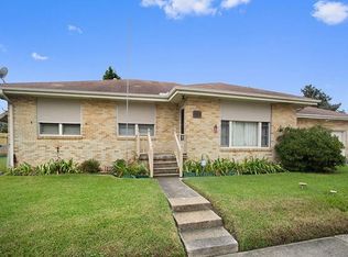 2016 Rosetta Dr, Chalmette, LA 70043