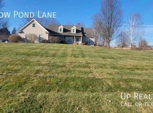 189 Shadow Pond Ln, Suffield, CT 06078