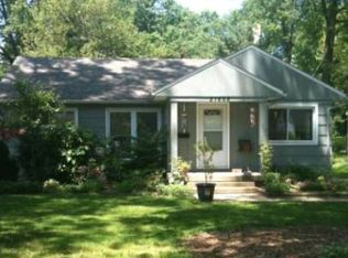 27868 Lincoln Rd, Bay Village, OH 44140