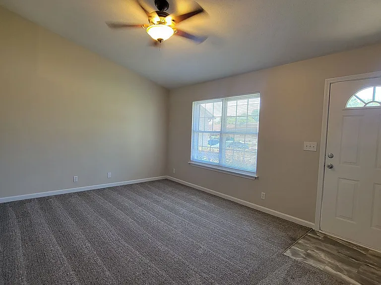 6205 Serenity Ct — Photo 3
