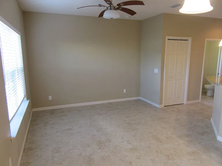 2407 Astrid Ln — Photo 8